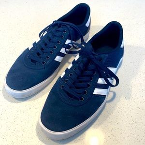 Adidas Men’s Luis Puig Suede Sneaker Size 13